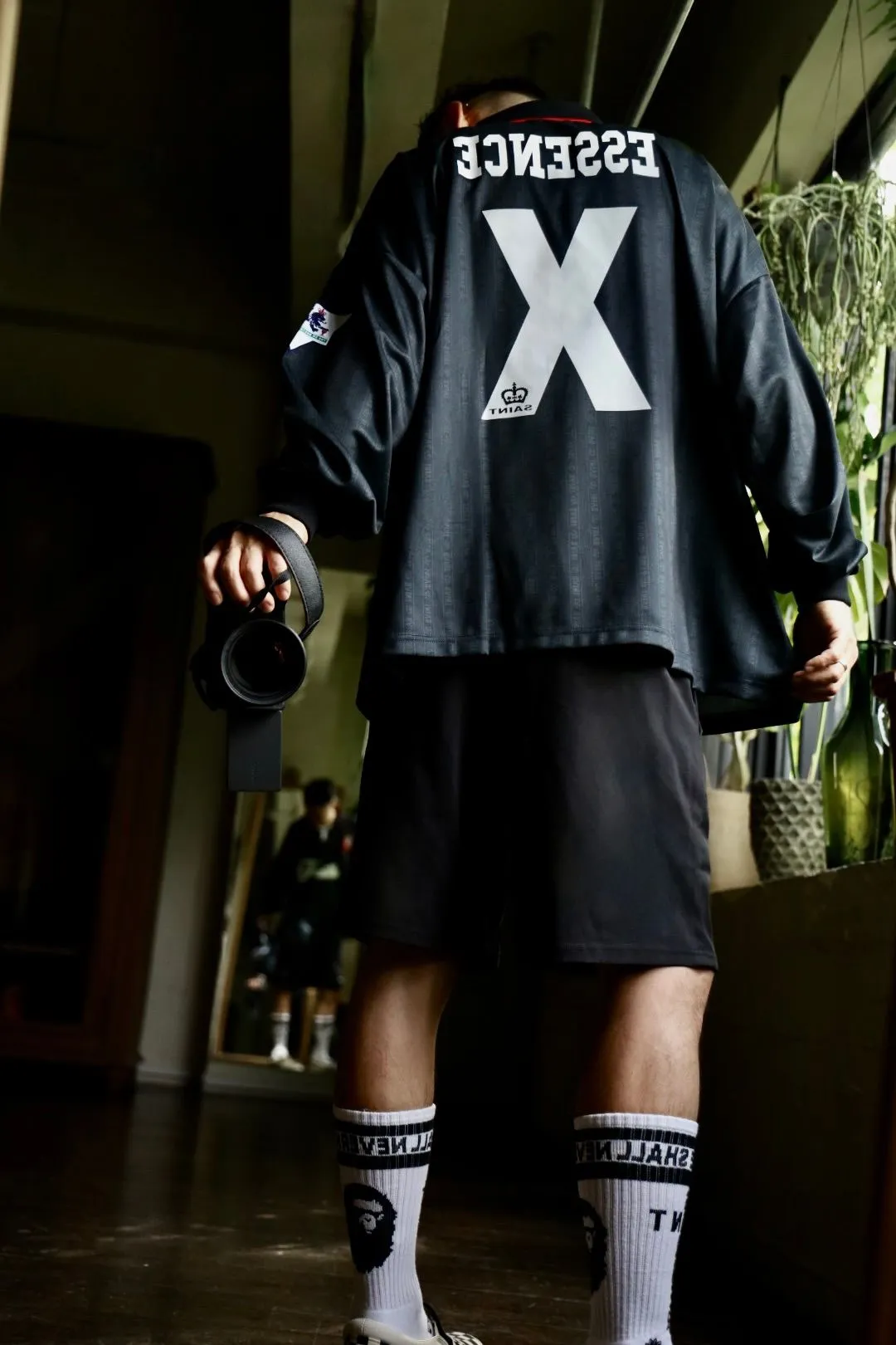SAINT M×××××× SOCCER SHIRT 'FAITH'/BLK FAITH Football Long Sleeve Black S-XL This design has a lot of craftsmanship Digital fabric printing/front positioning printing laser cutting Offset printing + flocking printing + embossing Imported Behringer machine embroidery Flat machine collar + cuffs Genuine consistent main mark/wash mark/cherub mark